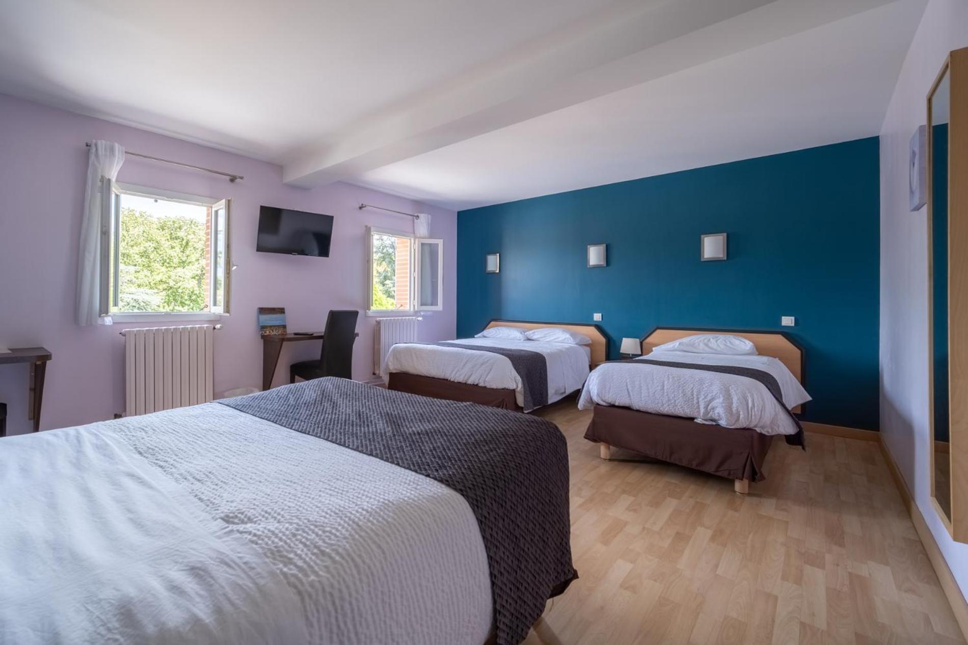 Hotel Restaurant Du Lauragais Logis De France Вільфранш-де-Лораґе Екстер'єр фото