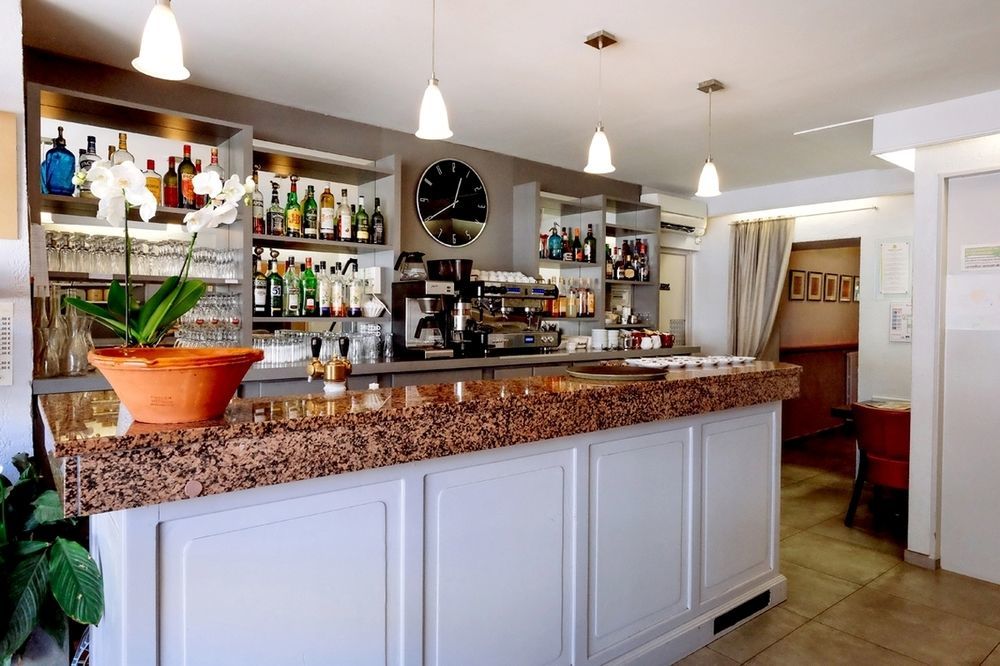 Hotel Restaurant Du Lauragais Logis De France Вільфранш-де-Лораґе Екстер'єр фото